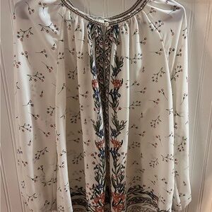 Max Studio Ladies Cream Floral Blouse EUC